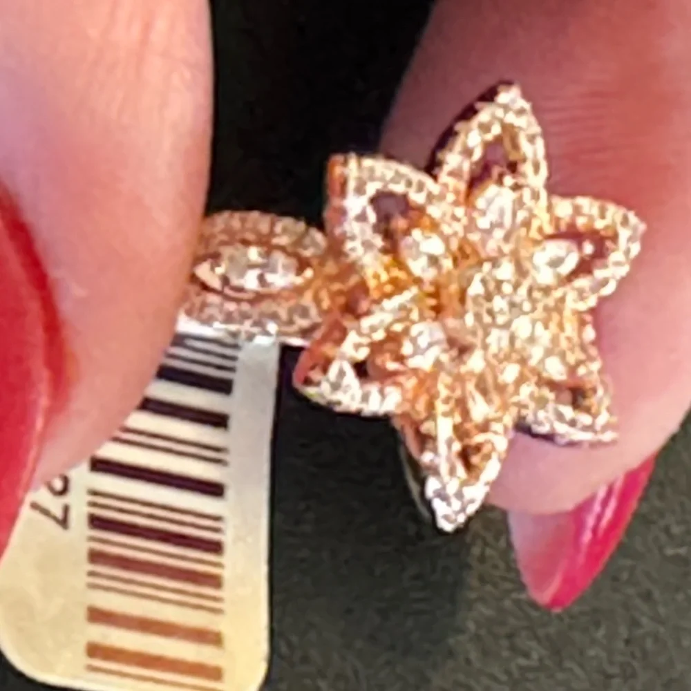 Fine jewelry Stunning star rose gold on Sterling silver‎ base